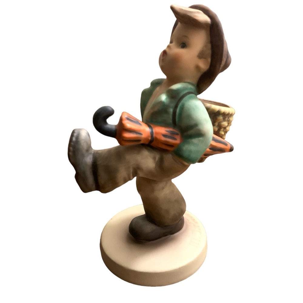 Gobel figurine ‘globe trotter’